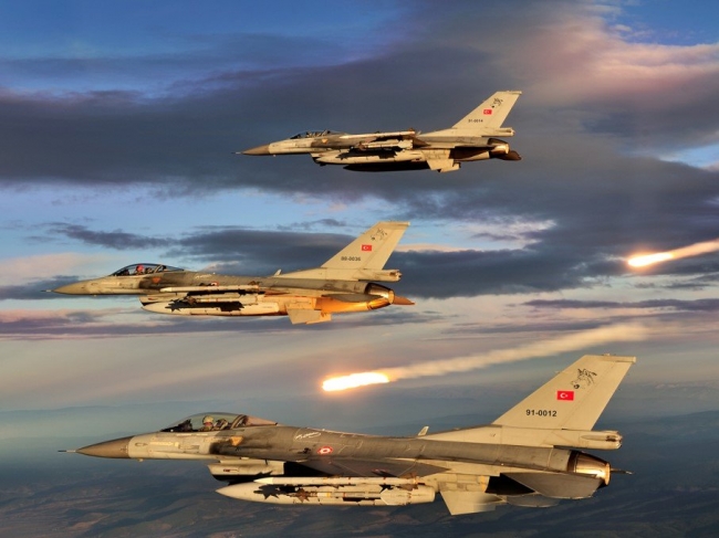 PKK'ya Haziran darbesi: 300 terörist etkisiz hale getirildi